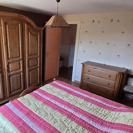 La Maison Bleue Sur La Colline Plaine-de-Walsch